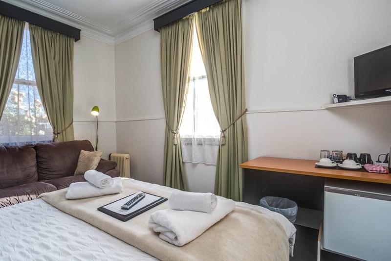 The Mews Motel Лонсестон Екстер'єр фото