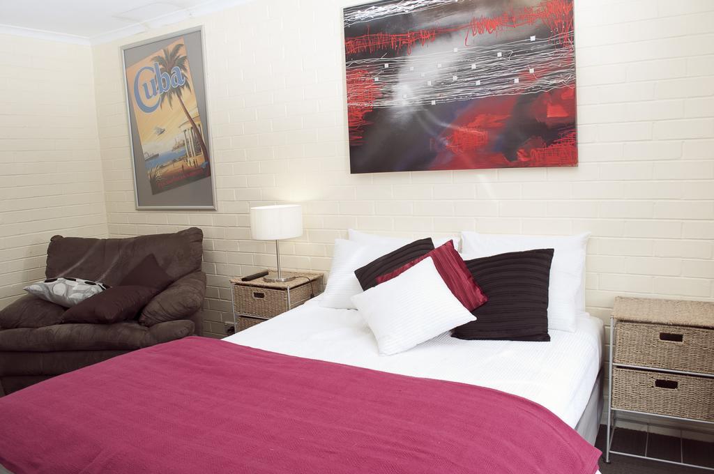 The Mews Motel Лонсестон Екстер'єр фото